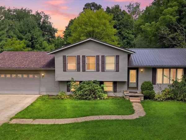 1525 Galaxy Court, Mansfield, OH 44903