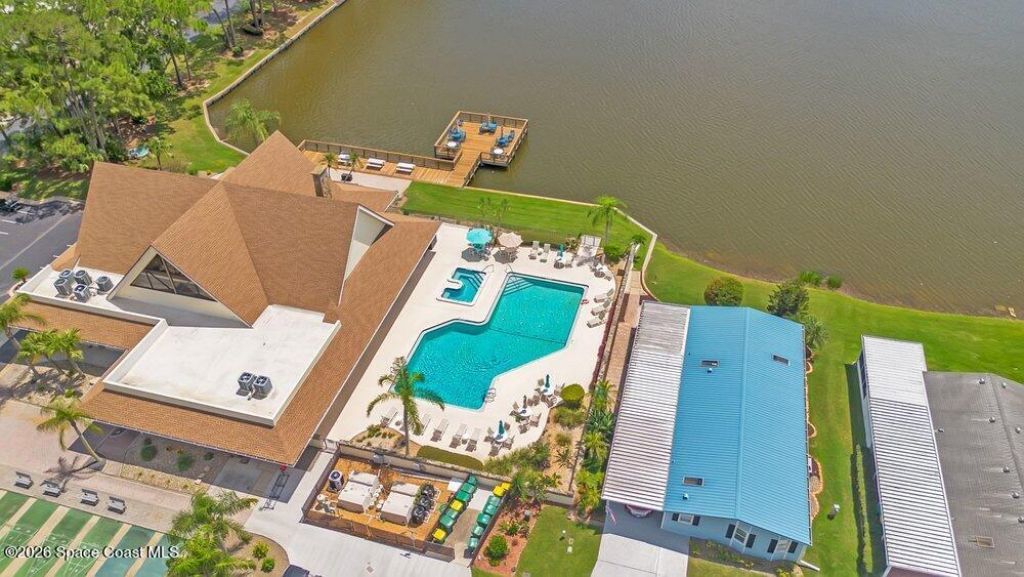 585 Outer Drive, Cocoa, FL 32926 Photo