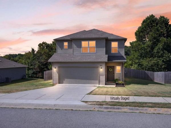 146 Cooper Street, Huntsville, AR 72740