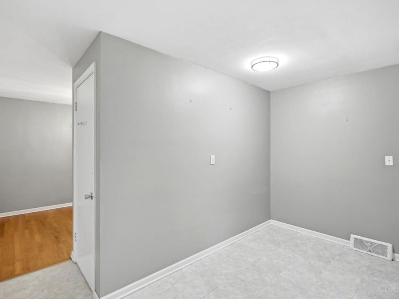 4664 Linda Drive, Cincinnati, OH 45238 Photo 13