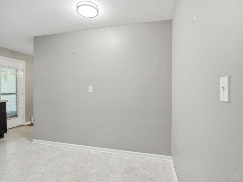 4664 Linda Drive, Cincinnati, OH 45238 Photo 14