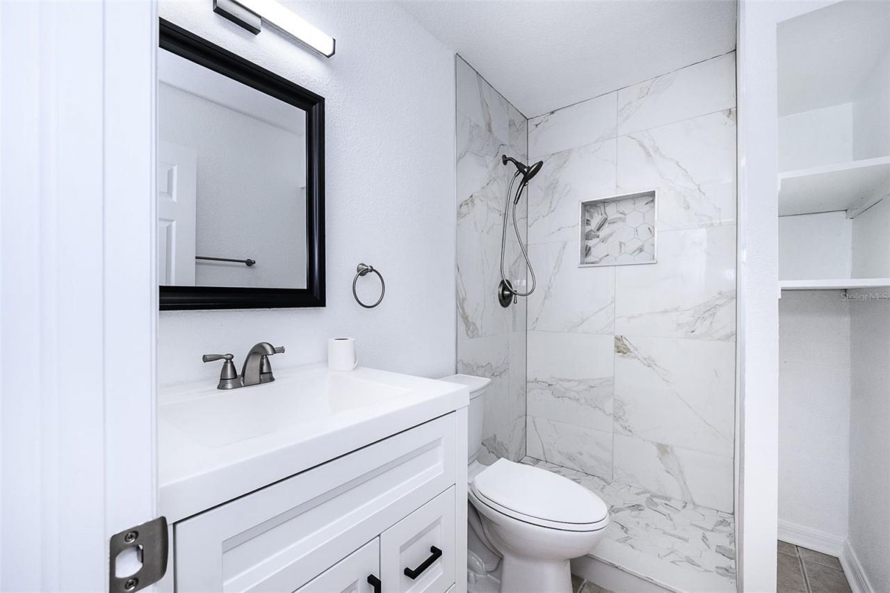 1001 W Marion Avenue , Unit 11, Punta Gorda, FL 33950 Photo
