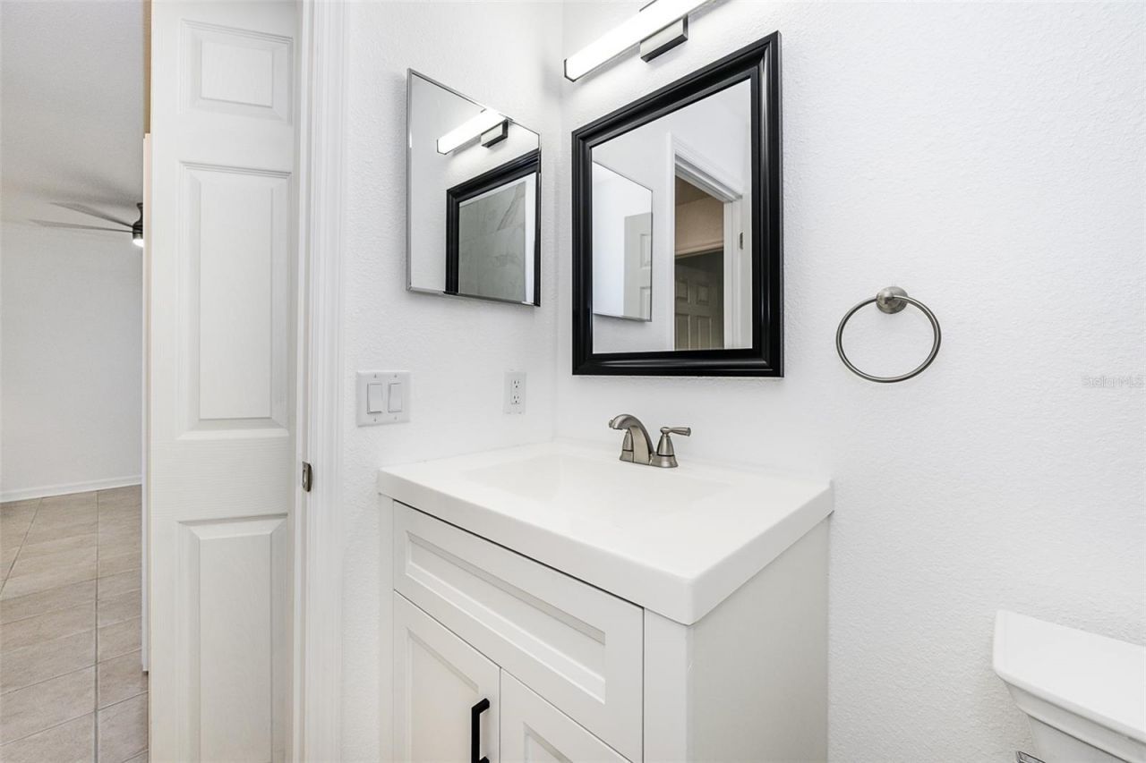 1001 W Marion Avenue , Unit 11, Punta Gorda, FL 33950 Photo