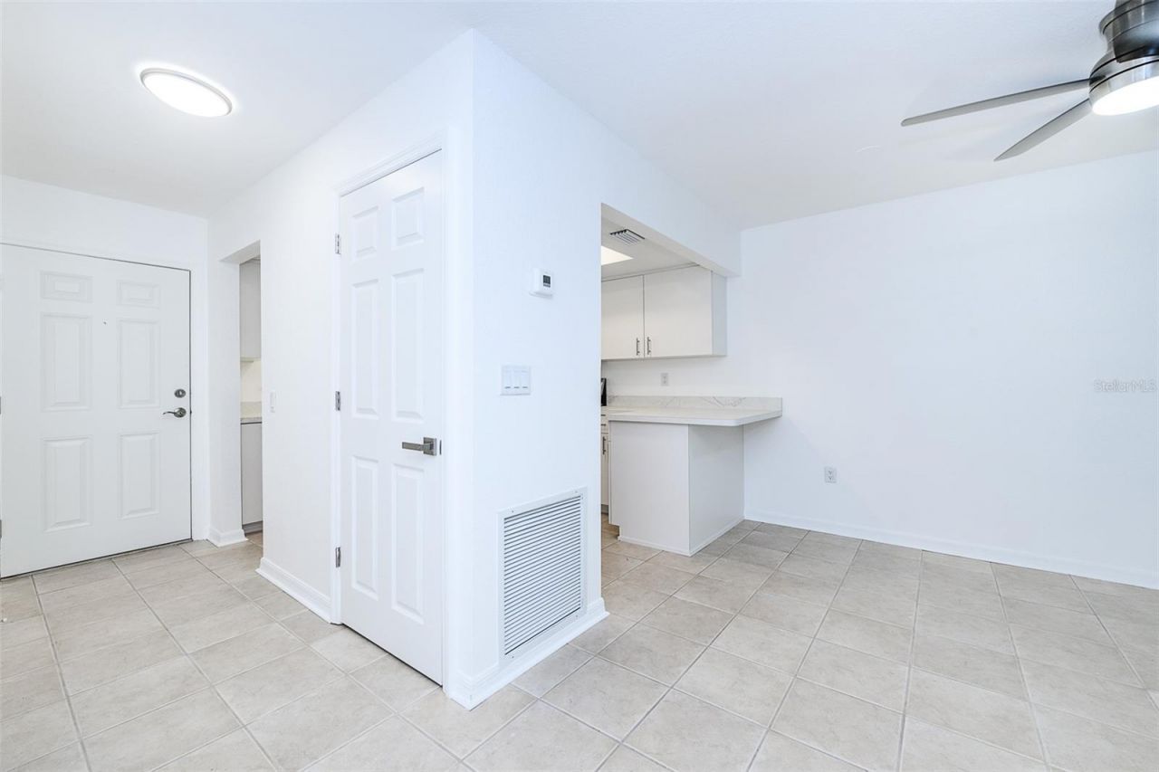 1001 W Marion Avenue , Unit 11, Punta Gorda, FL 33950 Photo