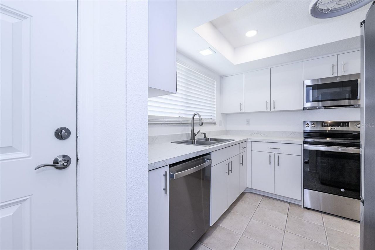 1001 W Marion Avenue , Unit 11, Punta Gorda, FL 33950 Photo