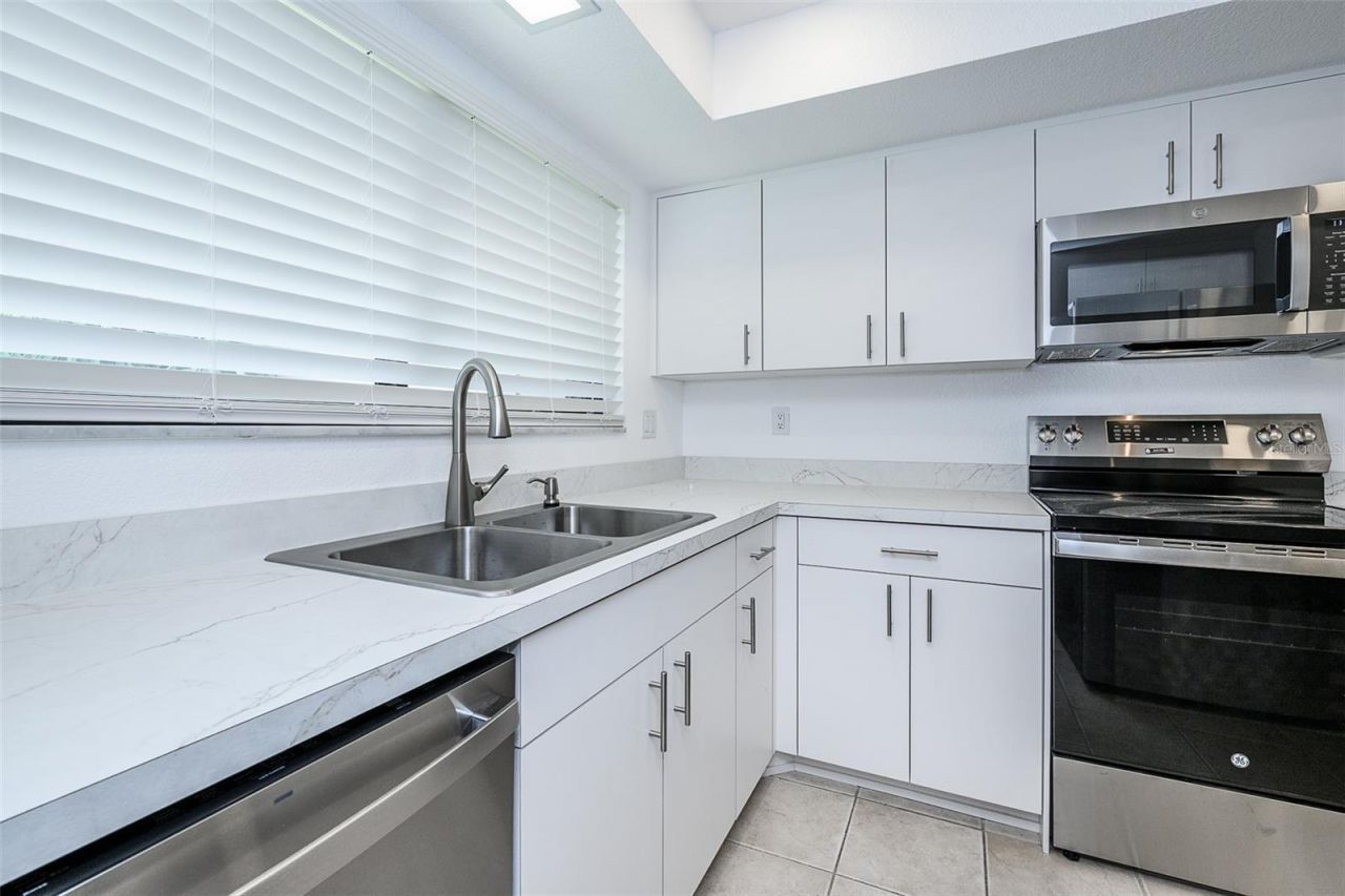 1001 W Marion Avenue , Unit 11, Punta Gorda, FL 33950 Photo