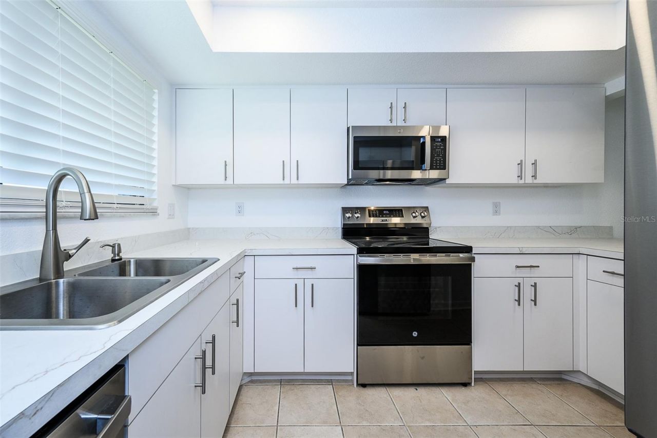 1001 W Marion Avenue , Unit 11, Punta Gorda, FL 33950 Photo