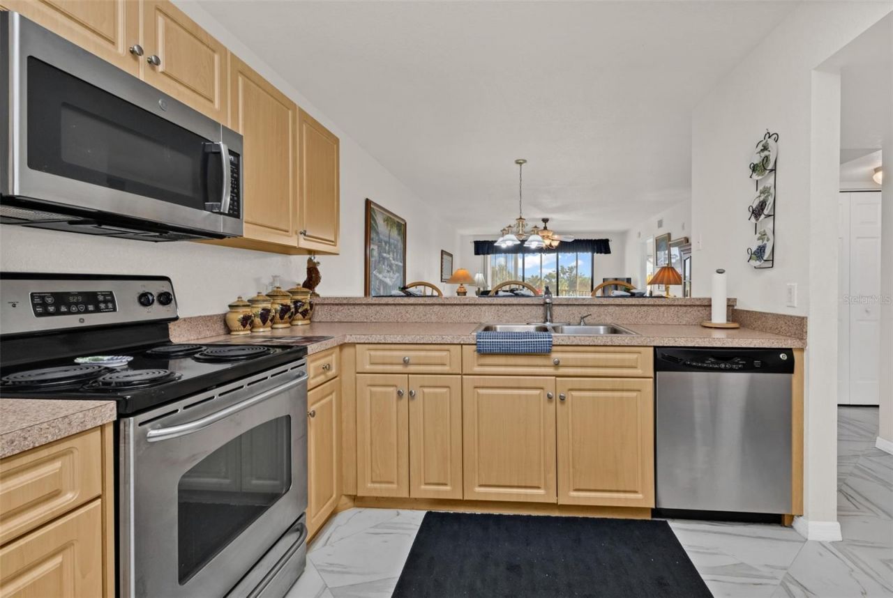 175 Kings Highway , Unit #227-B7, Punta Gorda, FL 33983 Photo