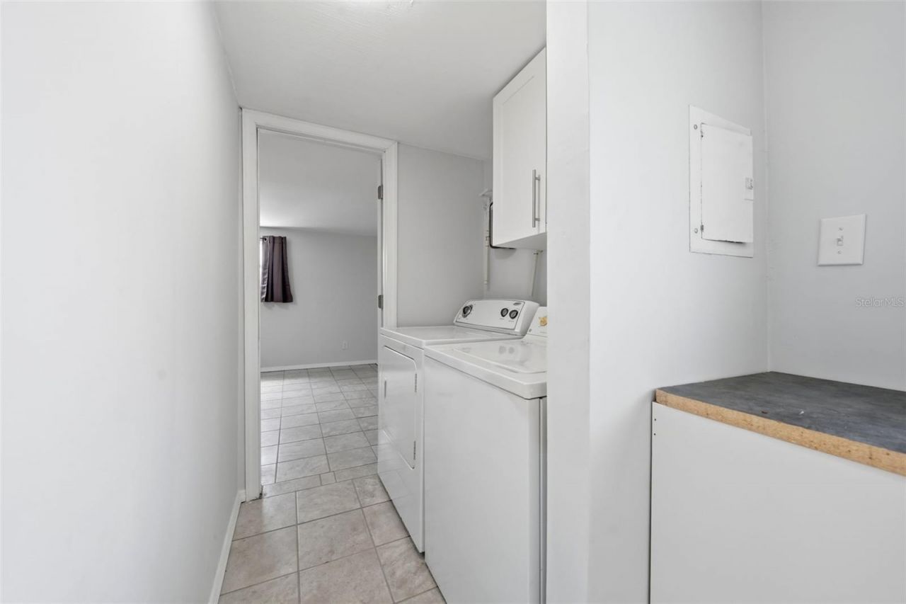 44945 2nd Street, Deland, FL 32720 Photo