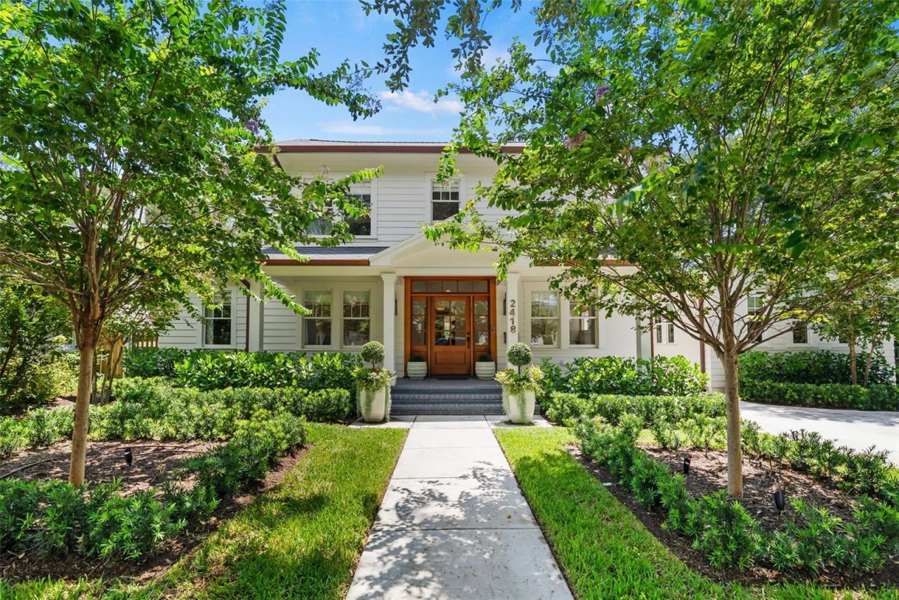 2418 W Watrous Avenue, Tampa, FL 33629 Main Photo