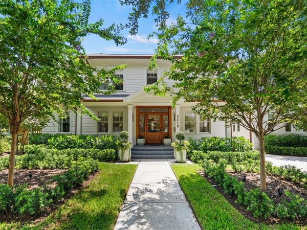 2418 W WATROUS AVENUE, TAMPA, FL 33629