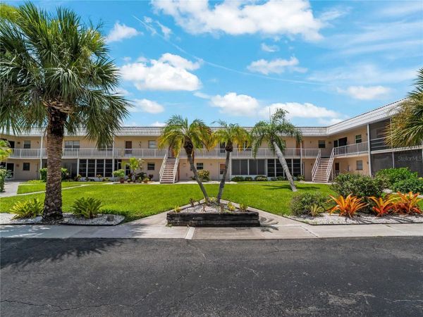 460 BASE AVENUE E, Unit 128, VENICE, FL 34285