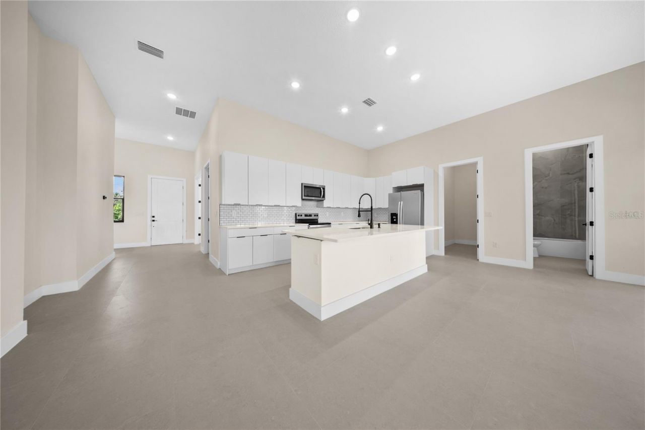 372 Matson Lane , Port Charlotte, FL 33953 Photo