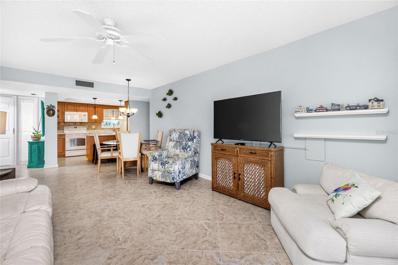 1080 Bal Harbor Boulevard, Unit 7C, Punta Gorda, FL 33950 Photo