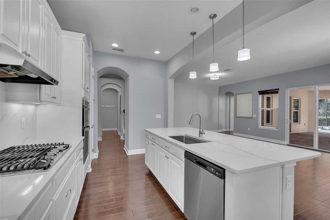 10310 Eastwood Drive , Bradenton, FL 34211 Photo