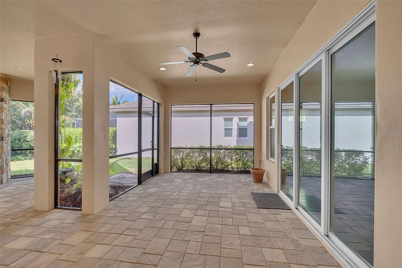 10310 Eastwood Drive , Bradenton, FL 34211 Photo