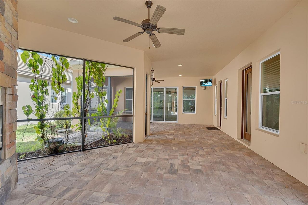 10310 Eastwood Drive , Bradenton, FL 34211 Photo