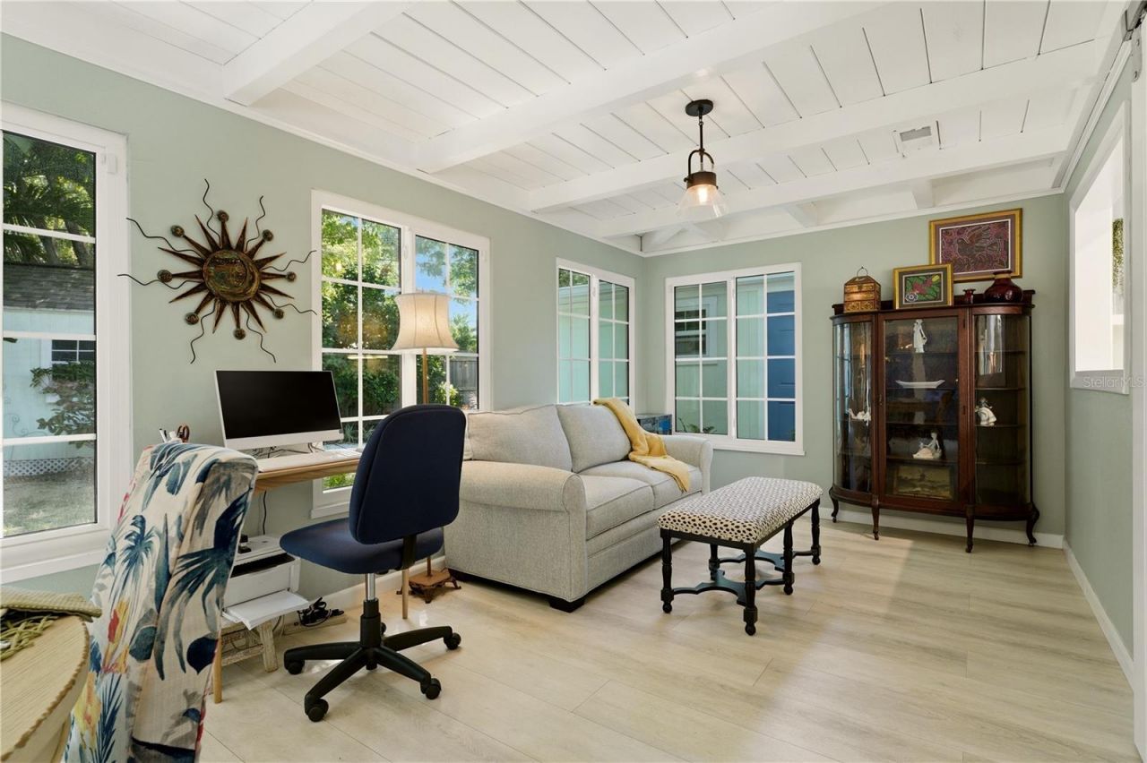 3424 Old Oak Drive, Sarasota, FL 34239 Photo