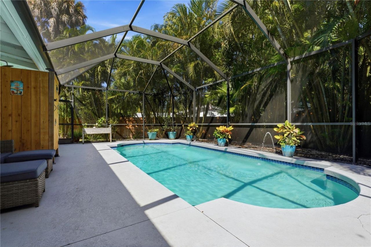 3424 Old Oak Drive, Sarasota, FL 34239 Photo