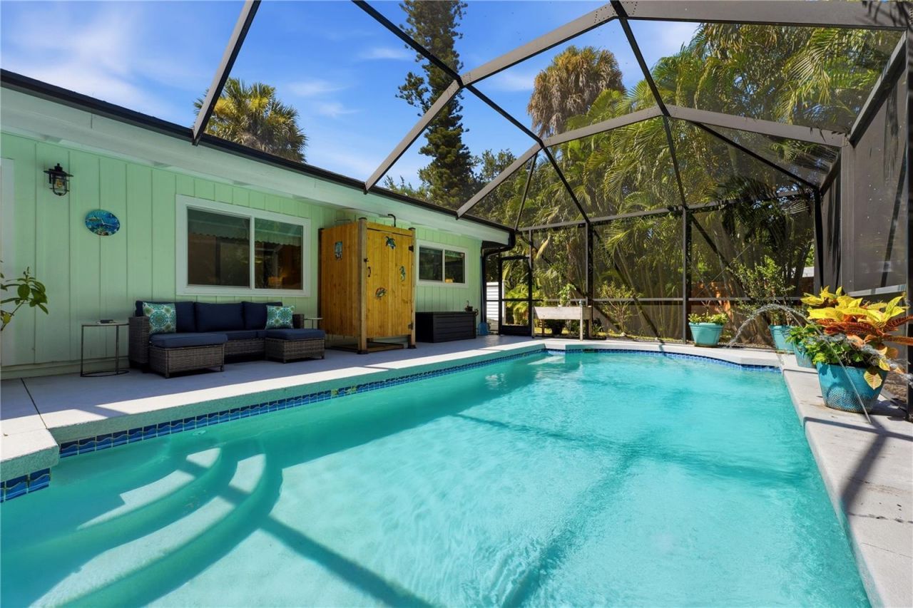 3424 Old Oak Drive, Sarasota, FL 34239 Photo