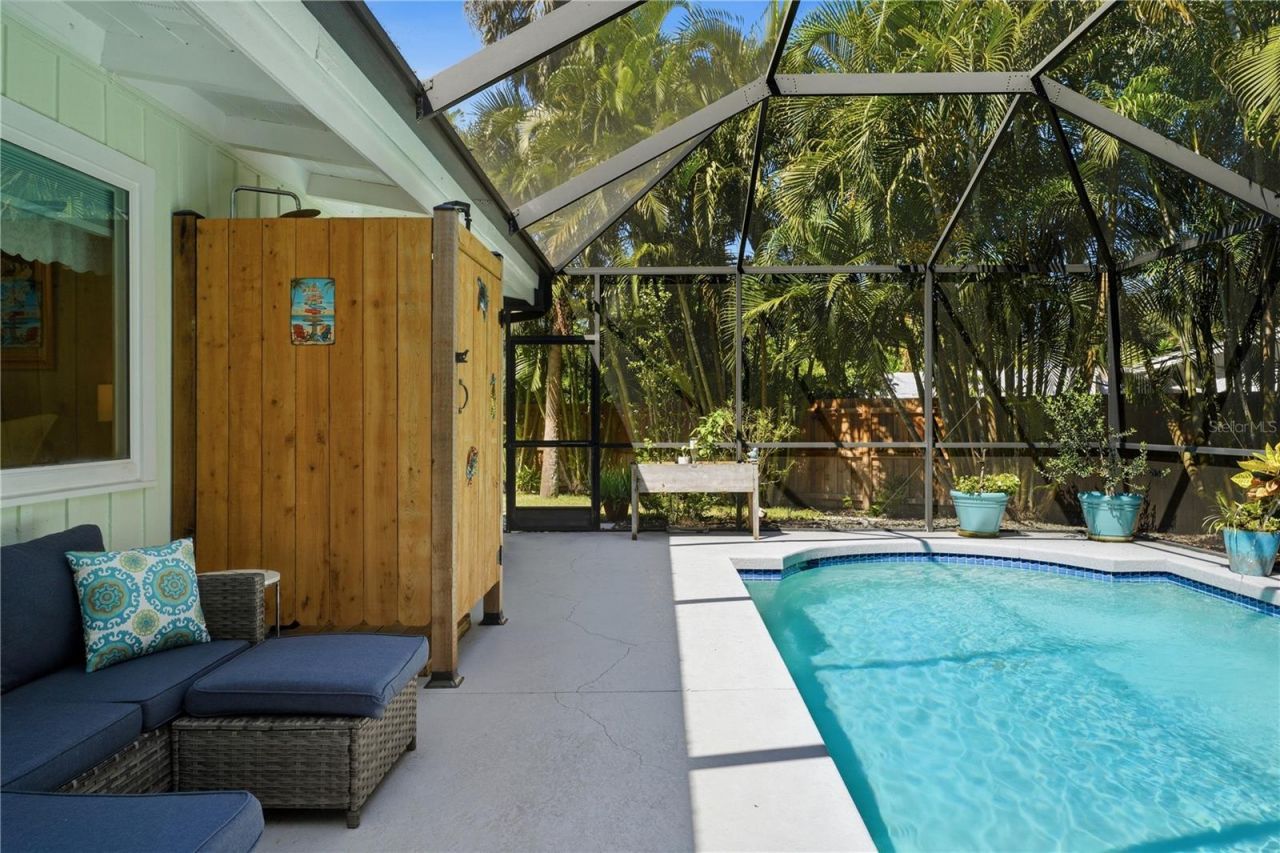 3424 Old Oak Drive, Sarasota, FL 34239 Photo