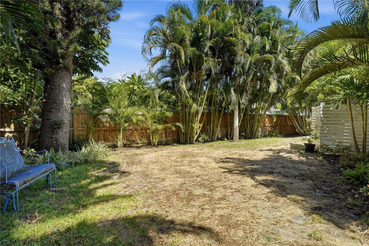3424 Old Oak Drive, Sarasota, FL 34239 Photo