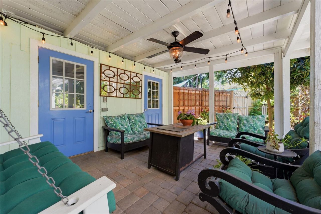 3424 Old Oak Drive, Sarasota, FL 34239 Photo