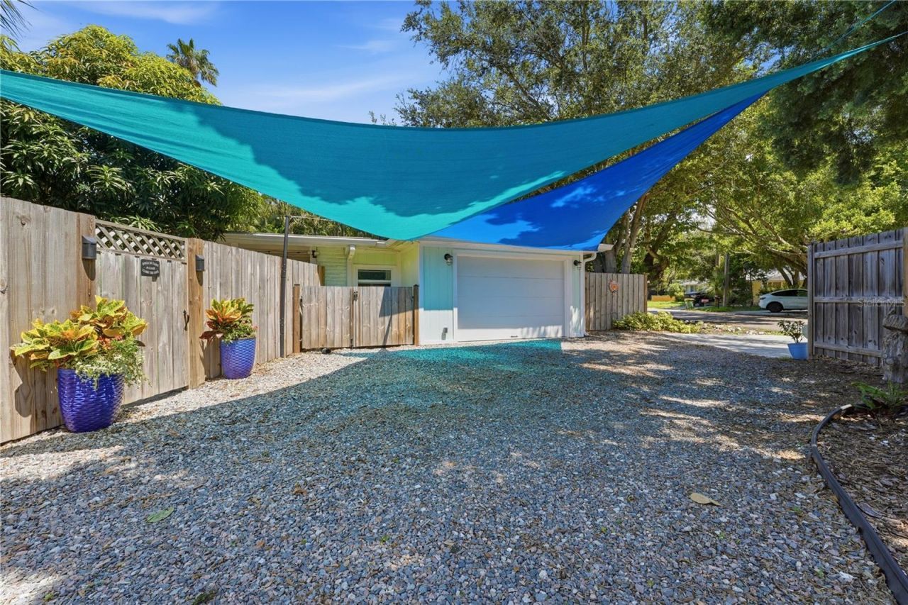 3424 Old Oak Drive, Sarasota, FL 34239 Photo