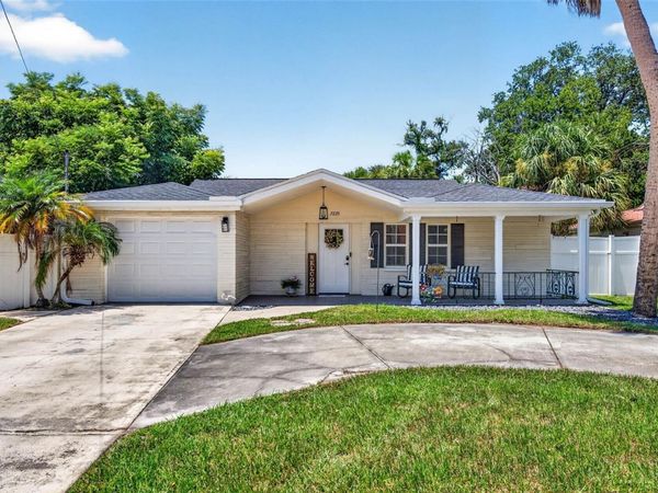 7235 ASTOR DRIVE , NEW PORT RICHEY, FL 34652