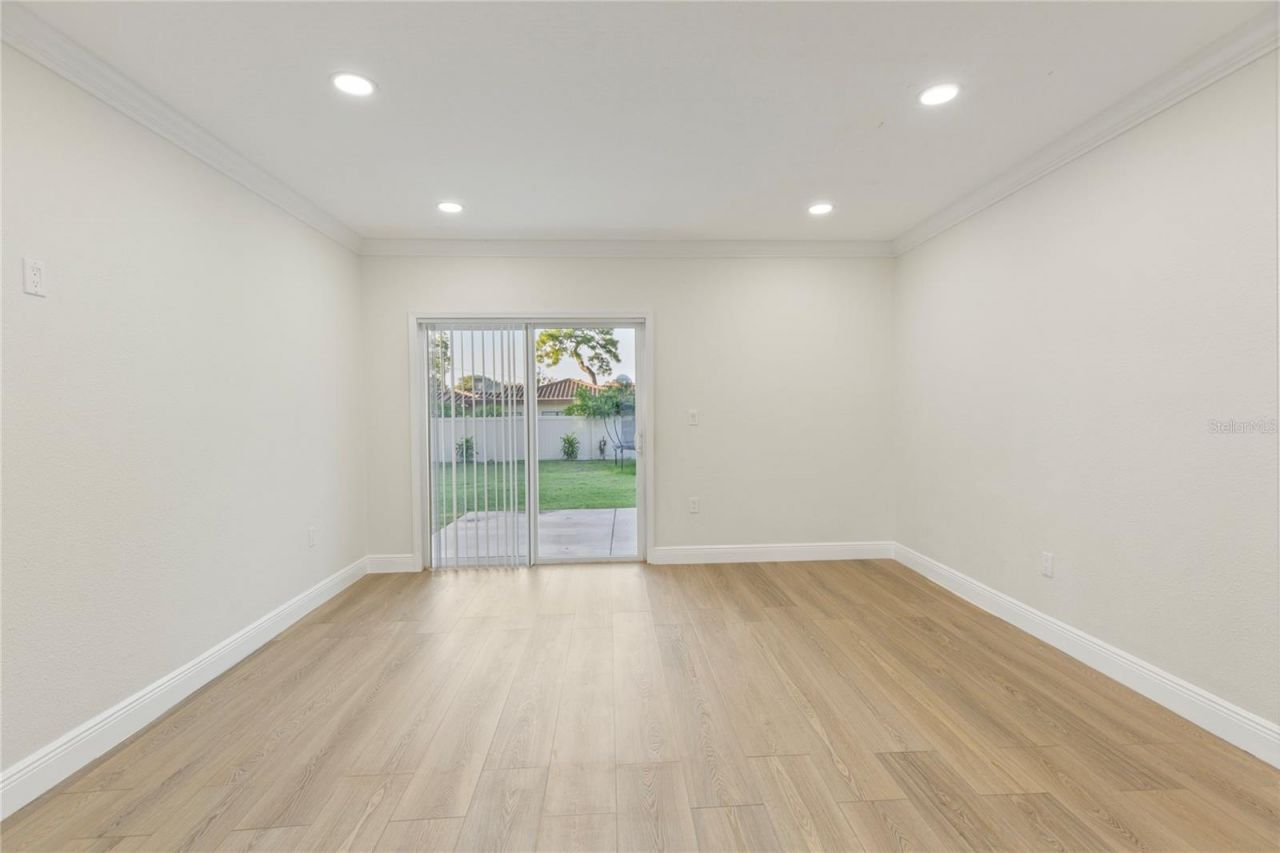 1732 Lakeview Road , Clearwater, FL 33756 Photo