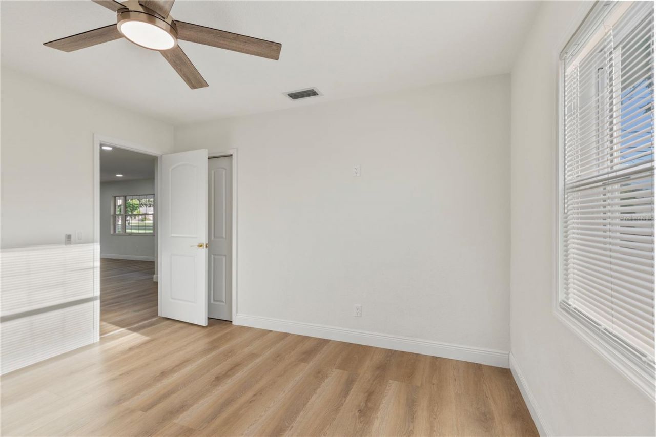 1732 Lakeview Road , Clearwater, FL 33756 Photo