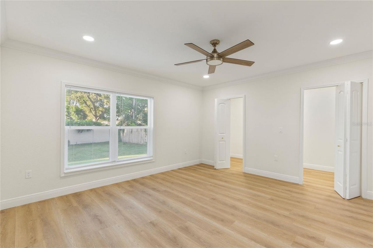 1732 Lakeview Road , Clearwater, FL 33756 Photo