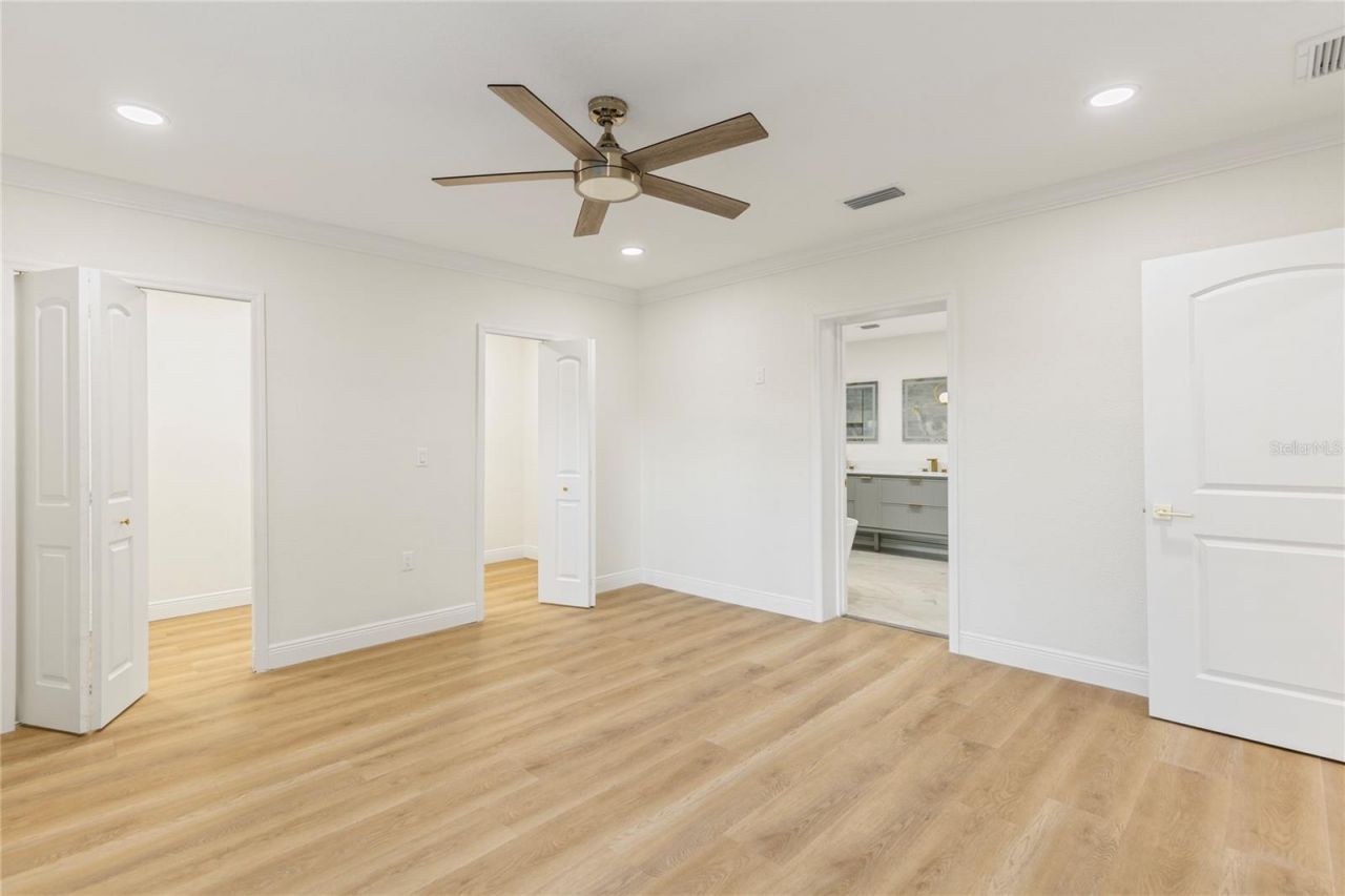 1732 Lakeview Road , Clearwater, FL 33756 Photo