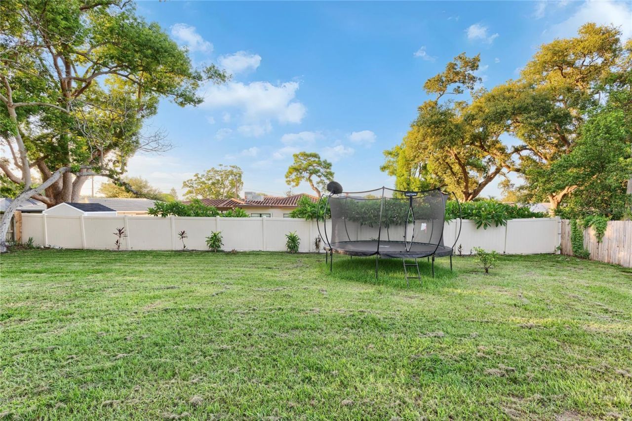 1732 Lakeview Road , Clearwater, FL 33756 Photo