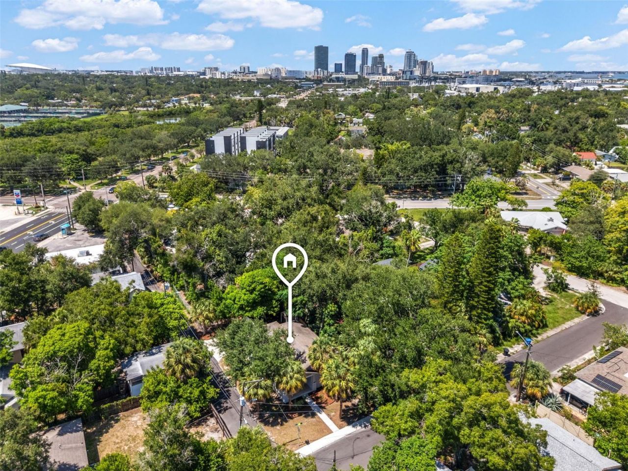 325 Wisconsin Court S, Saint Petersburg, FL 33705 Photo