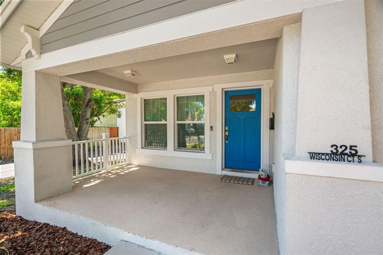 325 Wisconsin Court S, Saint Petersburg, FL 33705 Photo