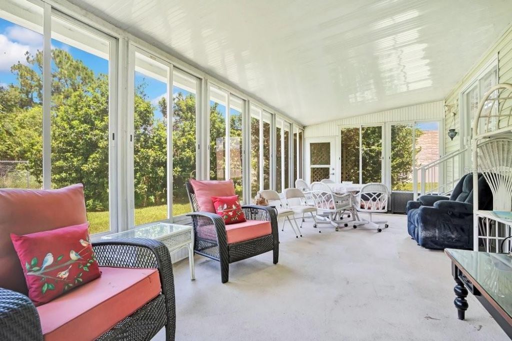 585 Outer Drive, Cocoa, FL 32926 Photo