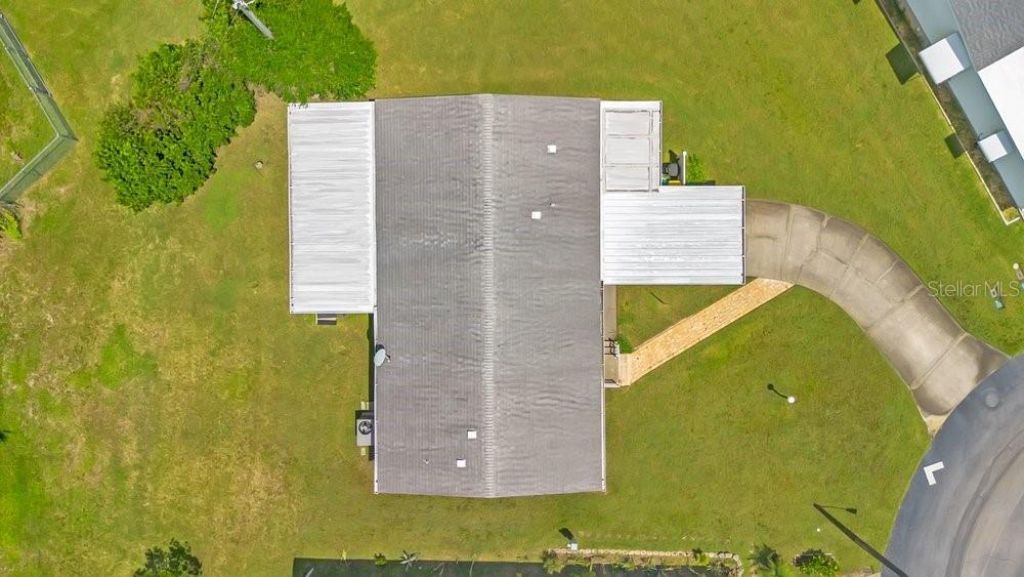 585 Outer Drive, Cocoa, FL 32926 Photo