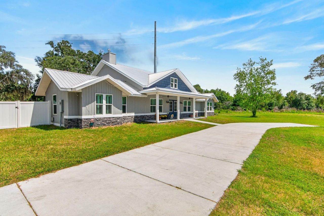 10704 Tami Trail, Hudson, FL 34669 Photo