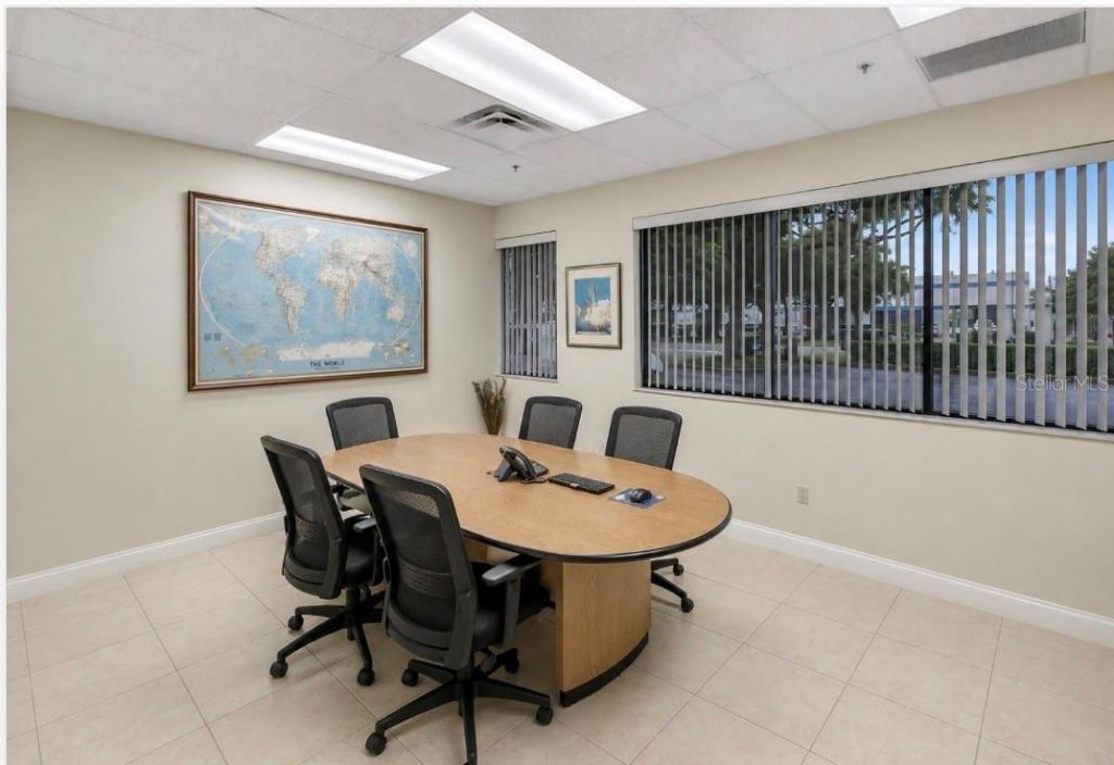 2453 Orlando Central Parkway , Orlando, FL 32809 Photo