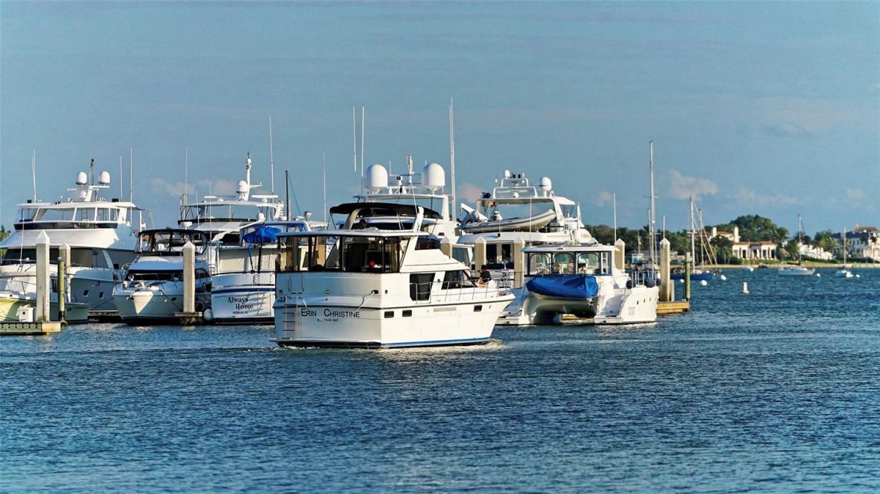 35 Watergate Drive , Unit 806, Sarasota, FL 34236 Photo