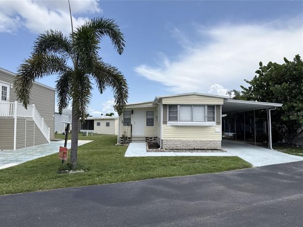 347 MOUNT SAXON AVENUE NE, Unit 324, ST PETERSBURG, FL 33702