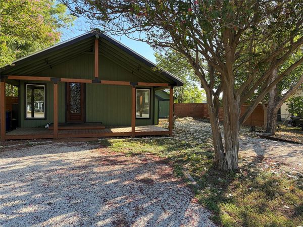 545 W Vaughan ST, Bertram, TX 78605
