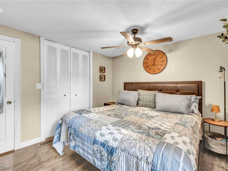1045 Deleone Drive, Kent, OH 44240 Photo 18