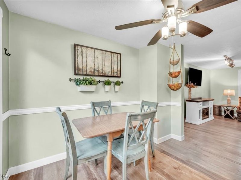1045 Deleone Drive, Kent, OH 44240 Photo 7
