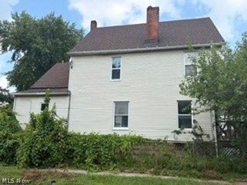 2092 W 95th Street , Cleveland, OH 44102 Photo 43