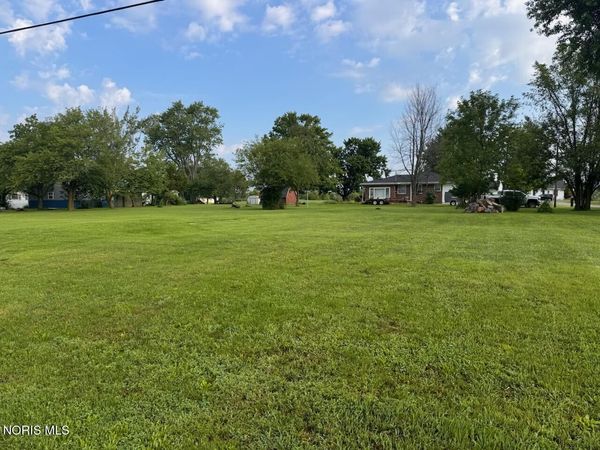 213 Chicago Street , Bryan, OH 43506