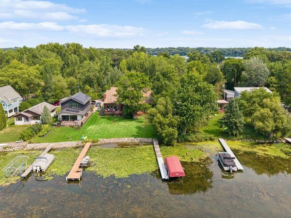 225 Peninsula Road, Medicine Lake, MN 55441