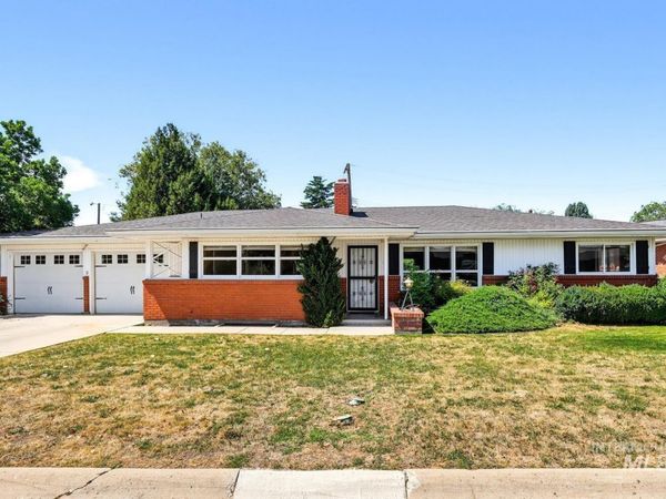 25 S Mesa Vista Dr, Boise, ID 83705