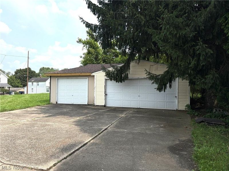 417 Steel Street , Youngstown, OH 44509 Photo 28